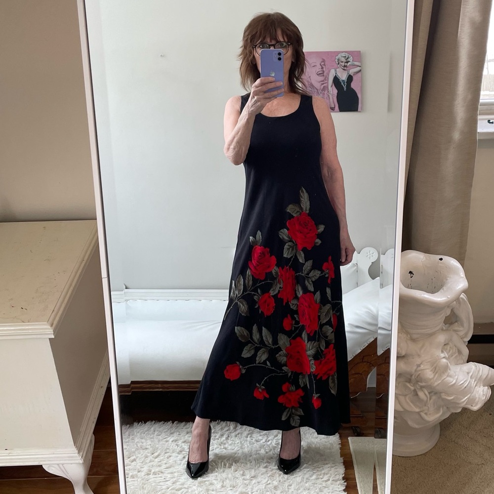 JESSICA HOWARD SLEEVELESS MAXI DRESS A LINE BLACK RED ROSES ZIPPER VINTAGE
